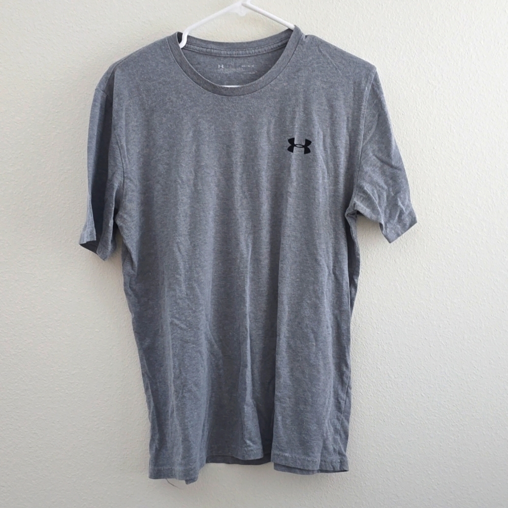 9/27 UNDERARMOR COTTON TEE